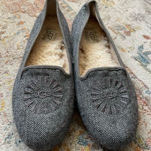 UGG ALLOWAY SMOKING FLATS